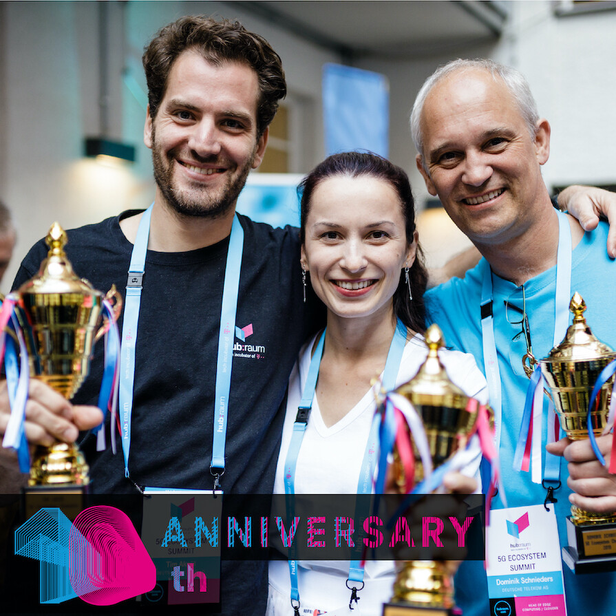 hubraum team with trophies
